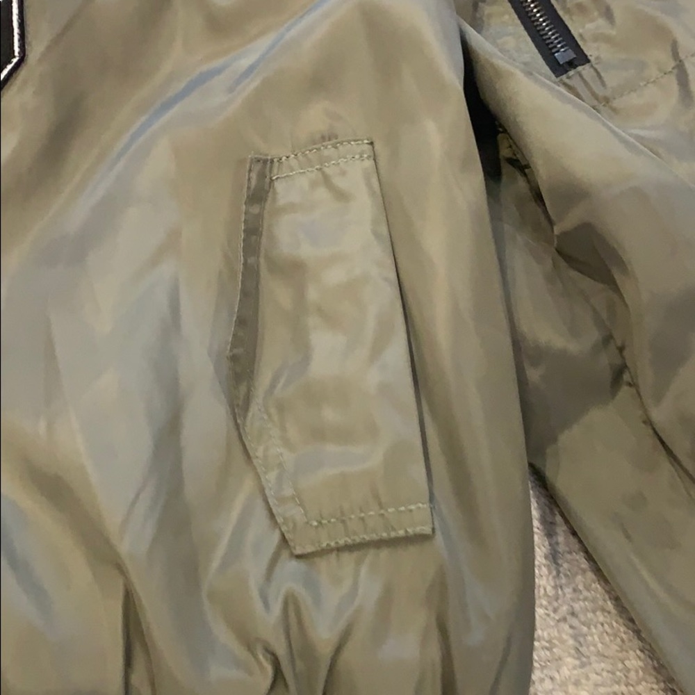 Bomber jacket - Picture 4 of 8